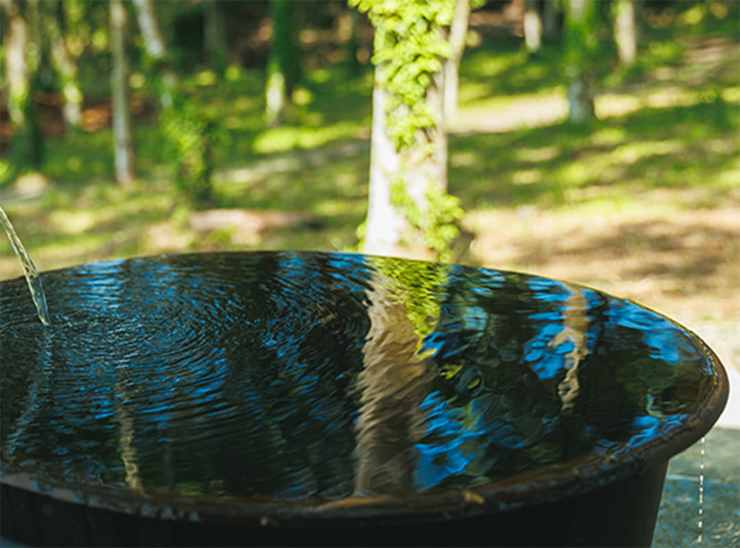 九重山伏流水の天然水風呂